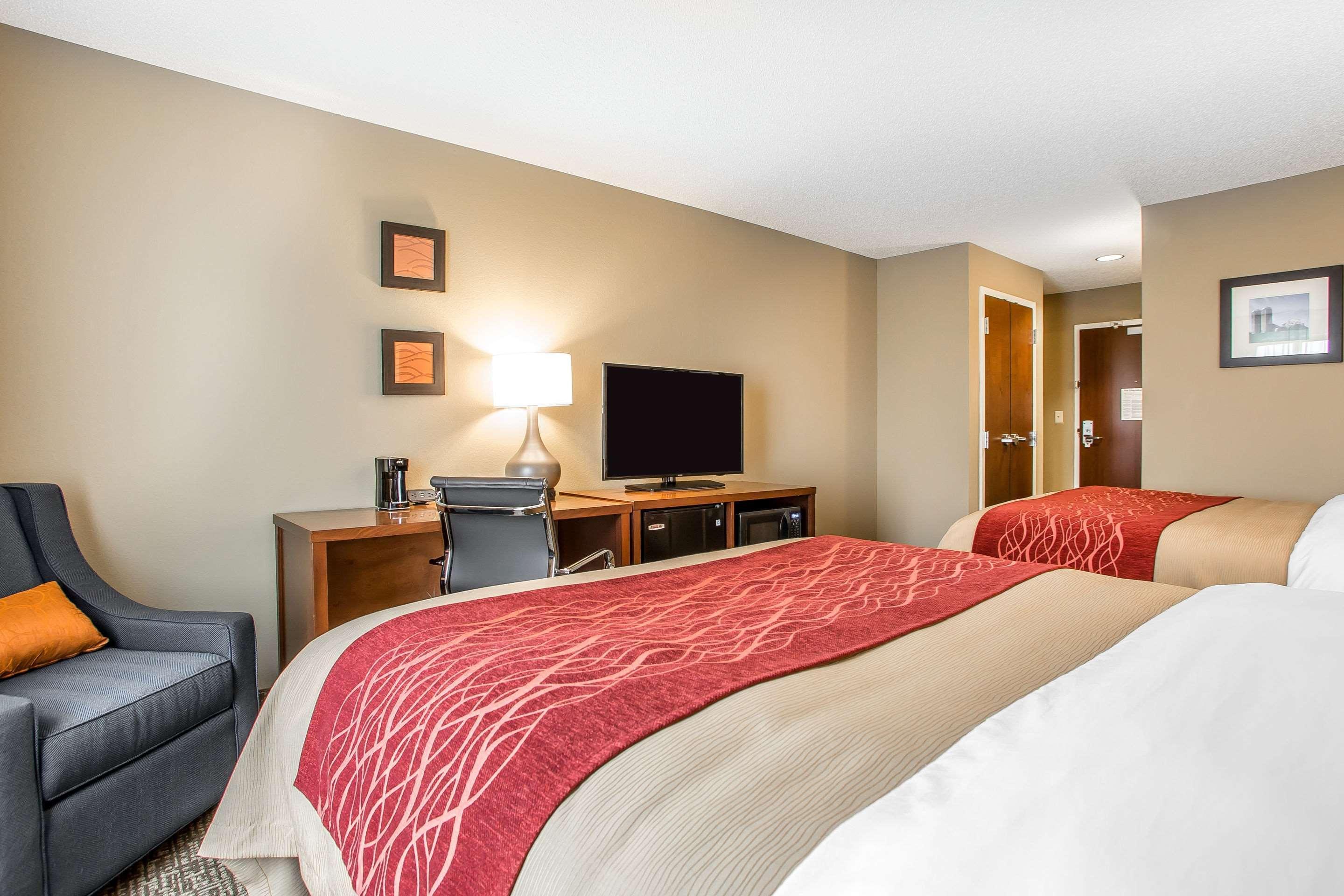 Comfort Inn Pa Turnpike - I-81 Carlisle Exteriör bild