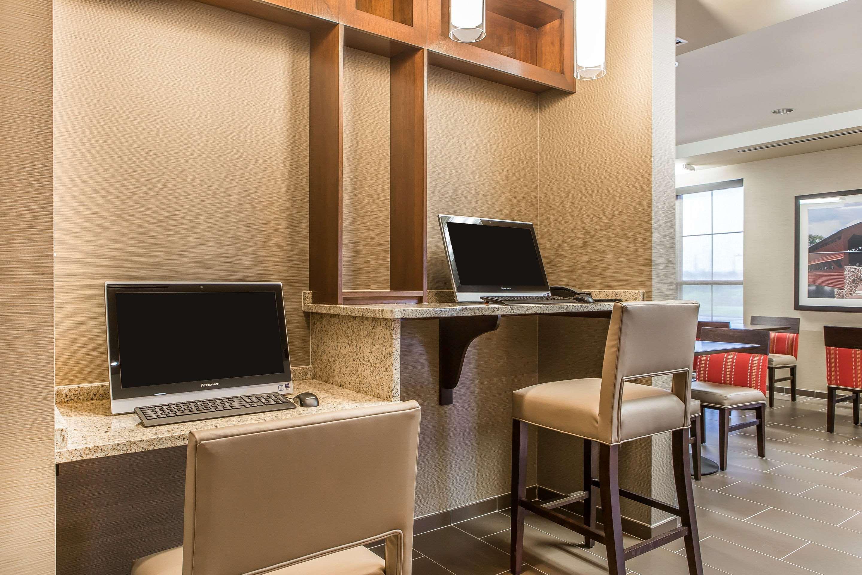 Comfort Inn Pa Turnpike - I-81 Carlisle Exteriör bild
